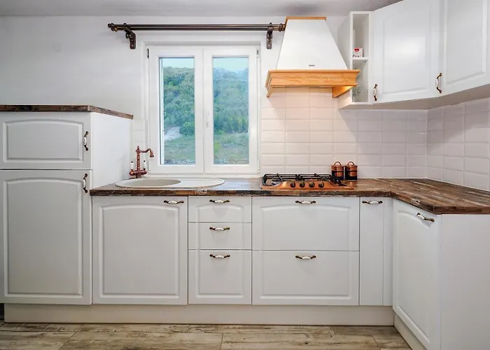 Beyla Nyaraló Pučišća