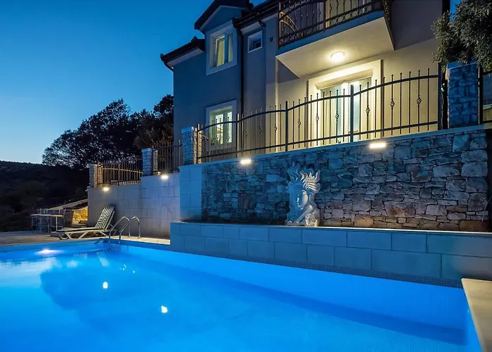 Beyla Nyaraló Pučišća